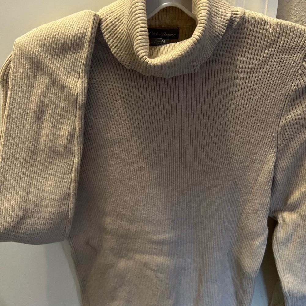 Eddie Bauer Beige cotton/nylon Turtleneck Sweater